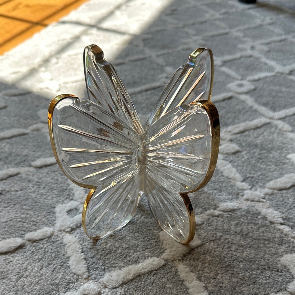 Elegant Clear Glass Butterfly Candle Holder with Gold Accents